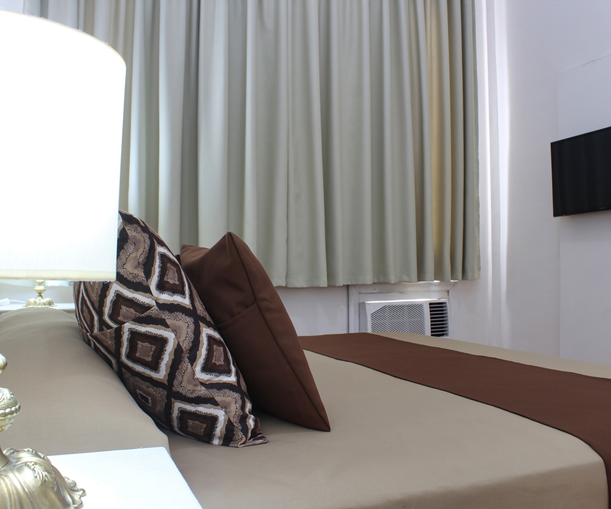 

Napoli - Havana - Gran Caribe Hotel Plaza