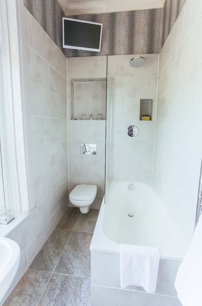 

Alghero - Edimburgo - Braid Hills Hotel