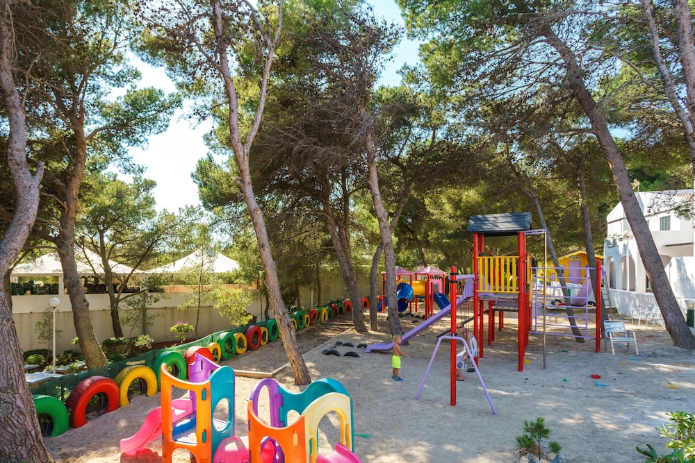 

Milano - Fornells - Playa Parc Apartments