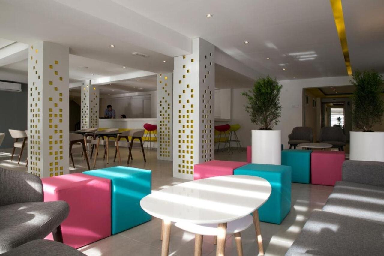 

Lamezia Terme - Ayia Napa - Flora Maria Annex