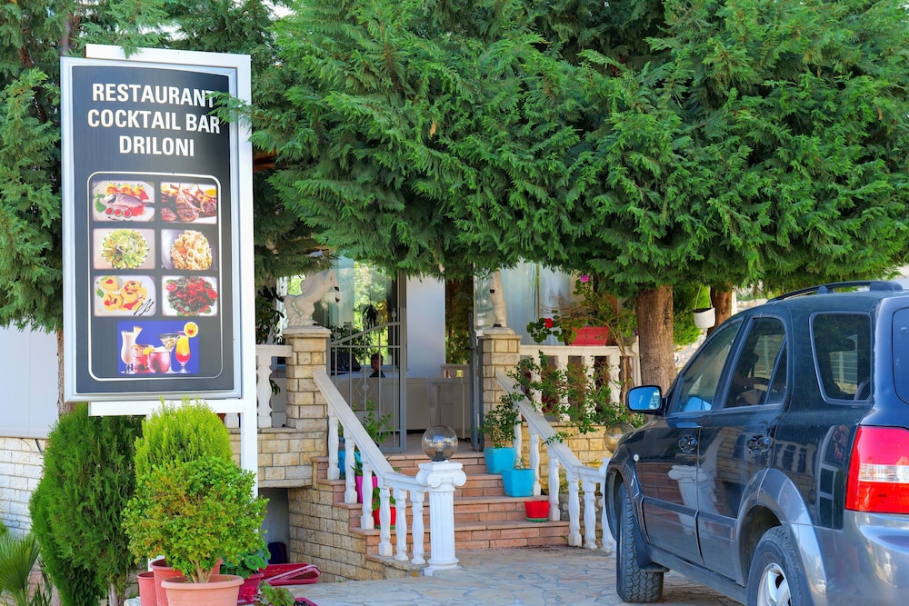 

Roma - Ksamil - Hotel Driloni