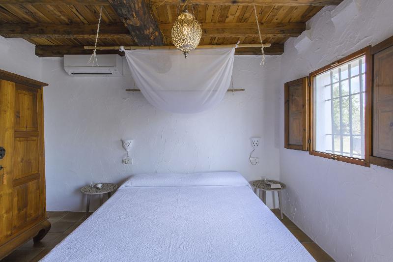 

Lamezia Terme - Ibiza, Isole Baleari - LAS MARIPOSAS