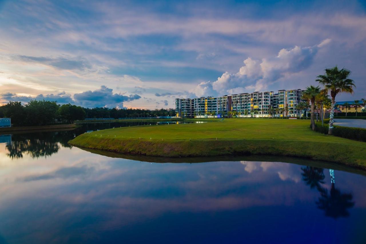 

Roma - Nai Thon Beach - Wyndham Royal Lee Phuket