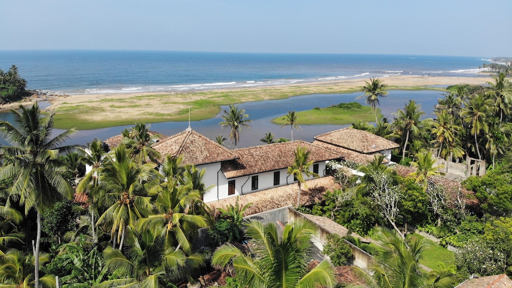 

Milano - Galle - The Postcard Galle
