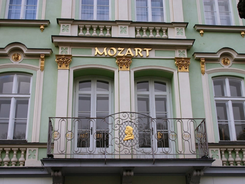 

Milano - Karlovy Vary - EA Hotel Mozart