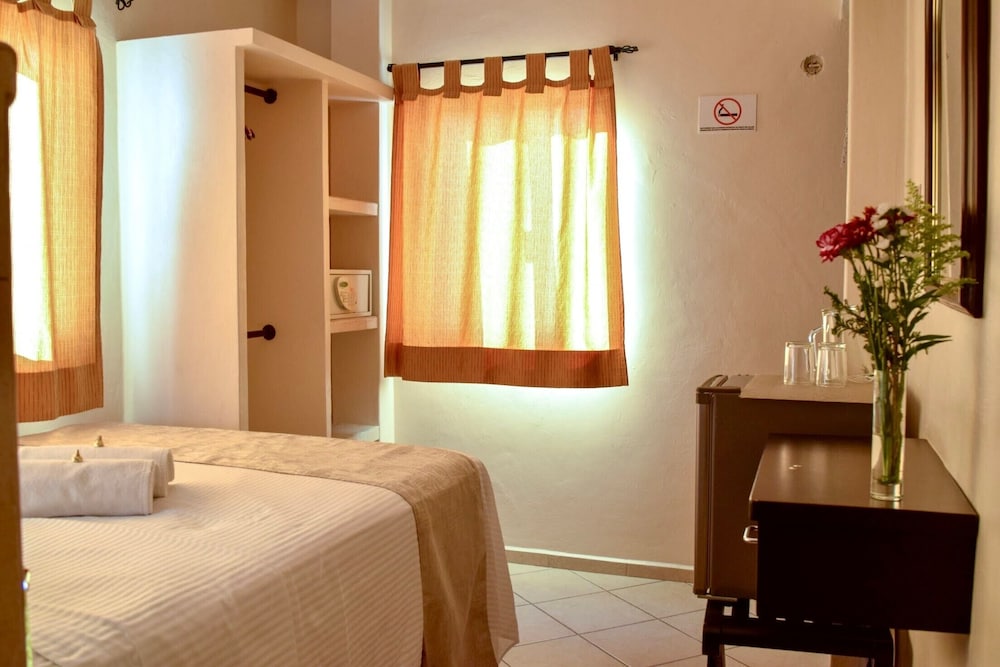 

Roma - Isla Mujeres - Hotel & Restaurant Bucaneros, Isla Mujeres