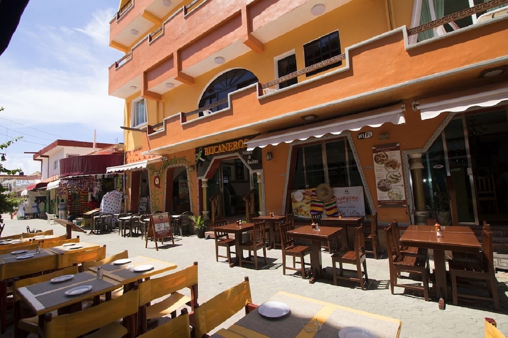 

Catania - Isla Mujeres - Hotel & Restaurant Bucaneros, Isla Mujeres