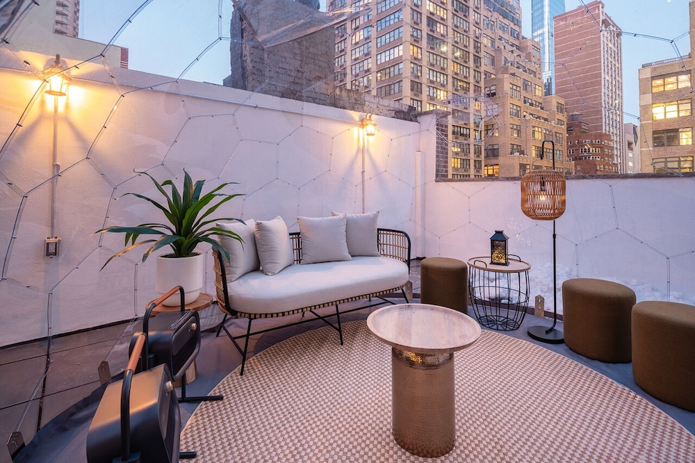 

Bologna - New York - Manhattan - Little Charlie Hotel