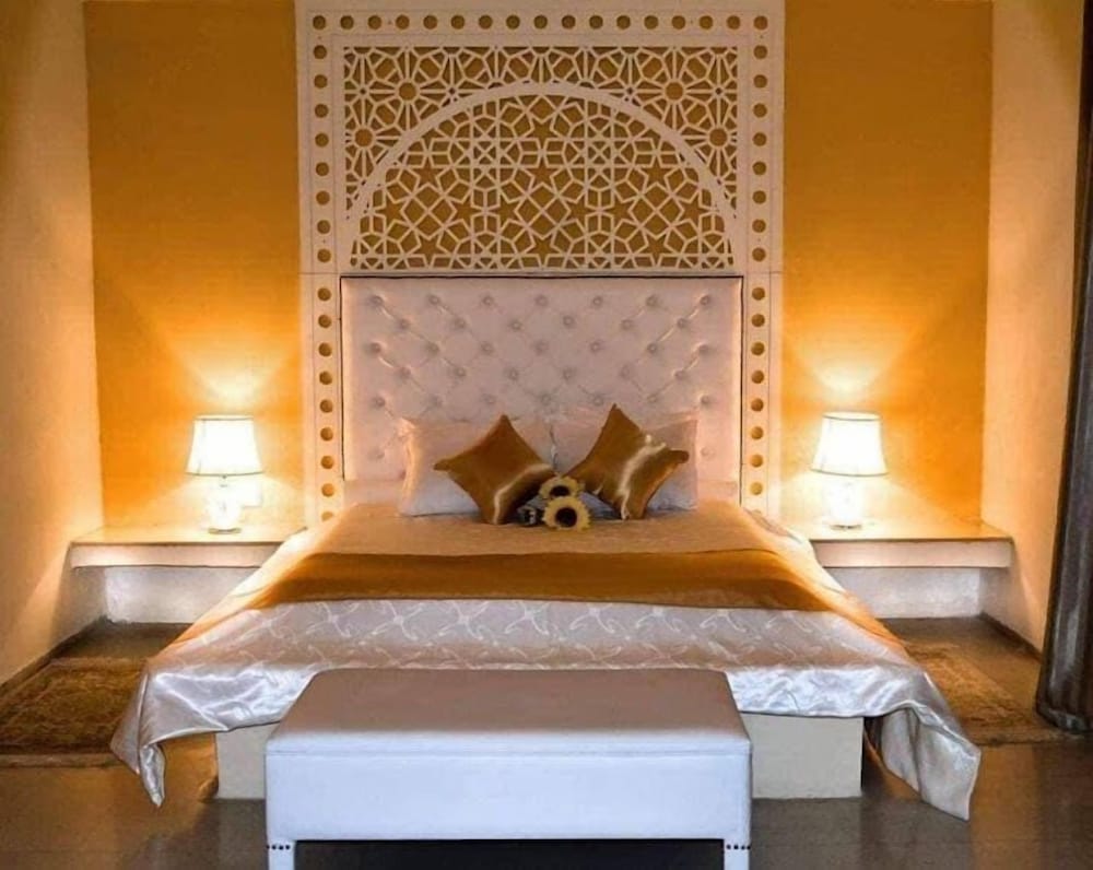 

Bologna - Yasmine Hammamet - Hammamet Serail