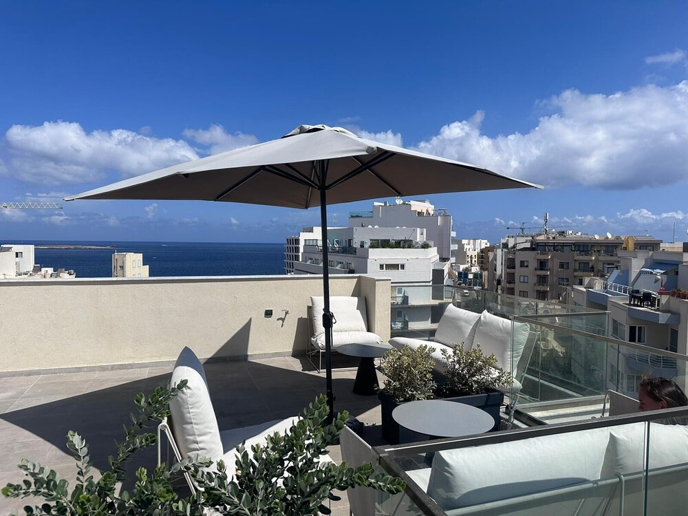 

Cagliari - Malta - StiLLel Retreat