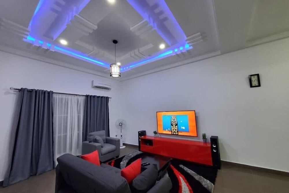 

Napoli - Abuja - Apartment550