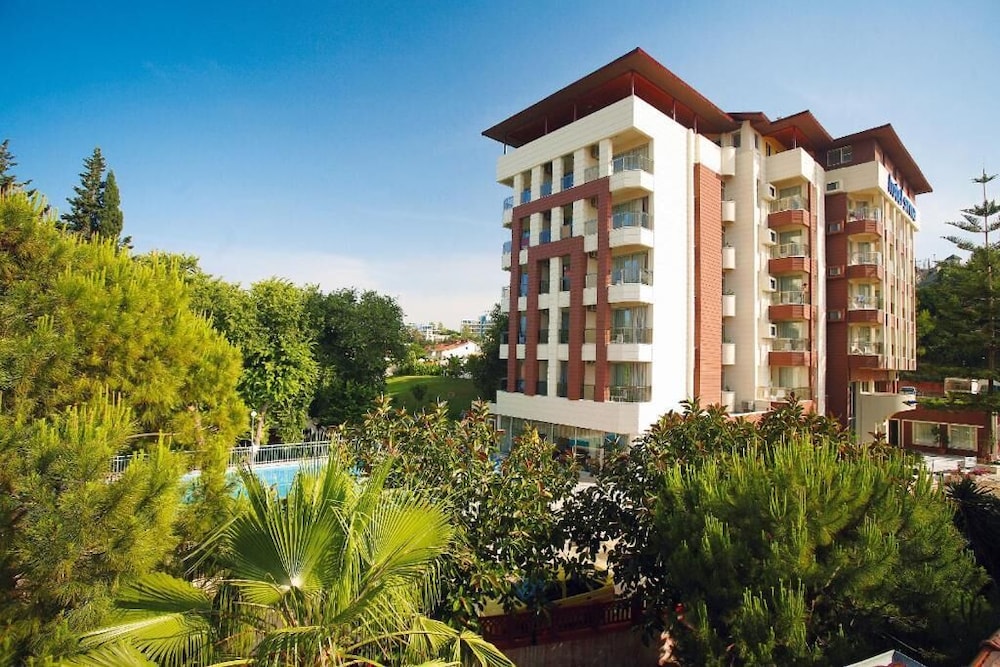 

Milano - Colakli - Sırma Family Apart Hotel