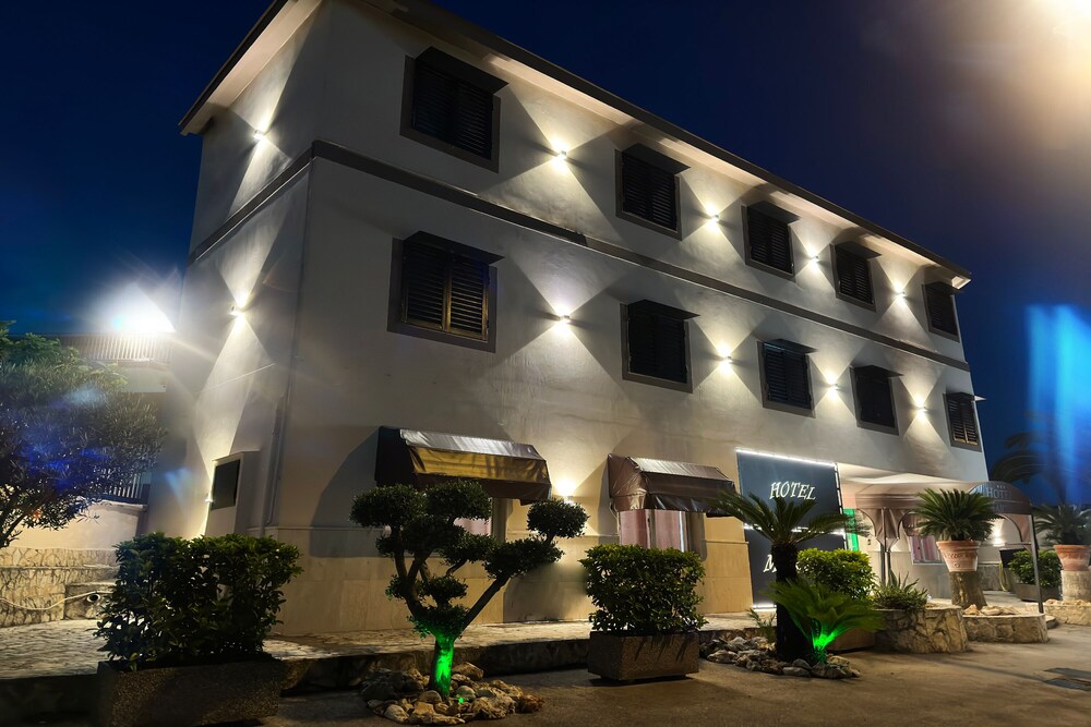 

Milano - Napoli - Hotel Martini