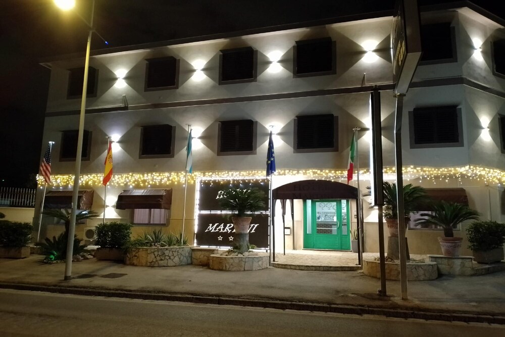 

Palermo - Casalnuovo di Napoli - Hotel Martini