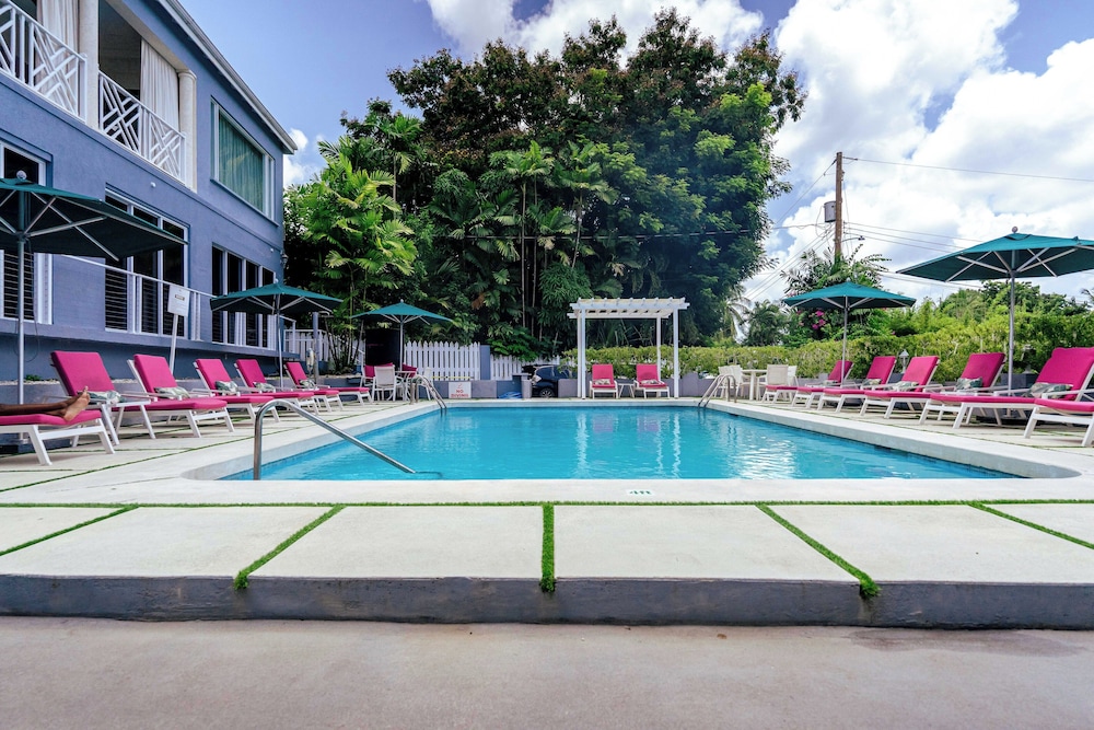 

Verona - Durants - The Palms Resort