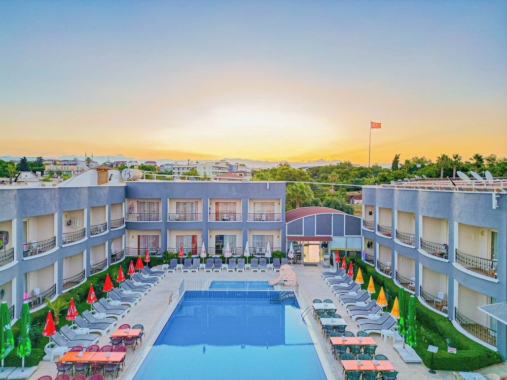 

Milano - Manavgat - Sayanora Hotels Side