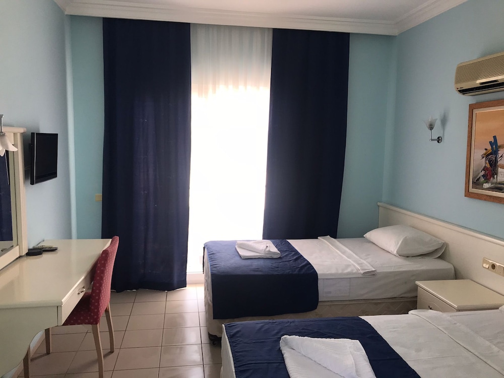 

Verona - Tekirova - Ares Blue Hotel