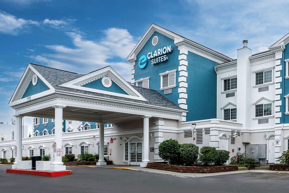 

Milano - Anchorage - Clarion Suites Anchorage Downtown