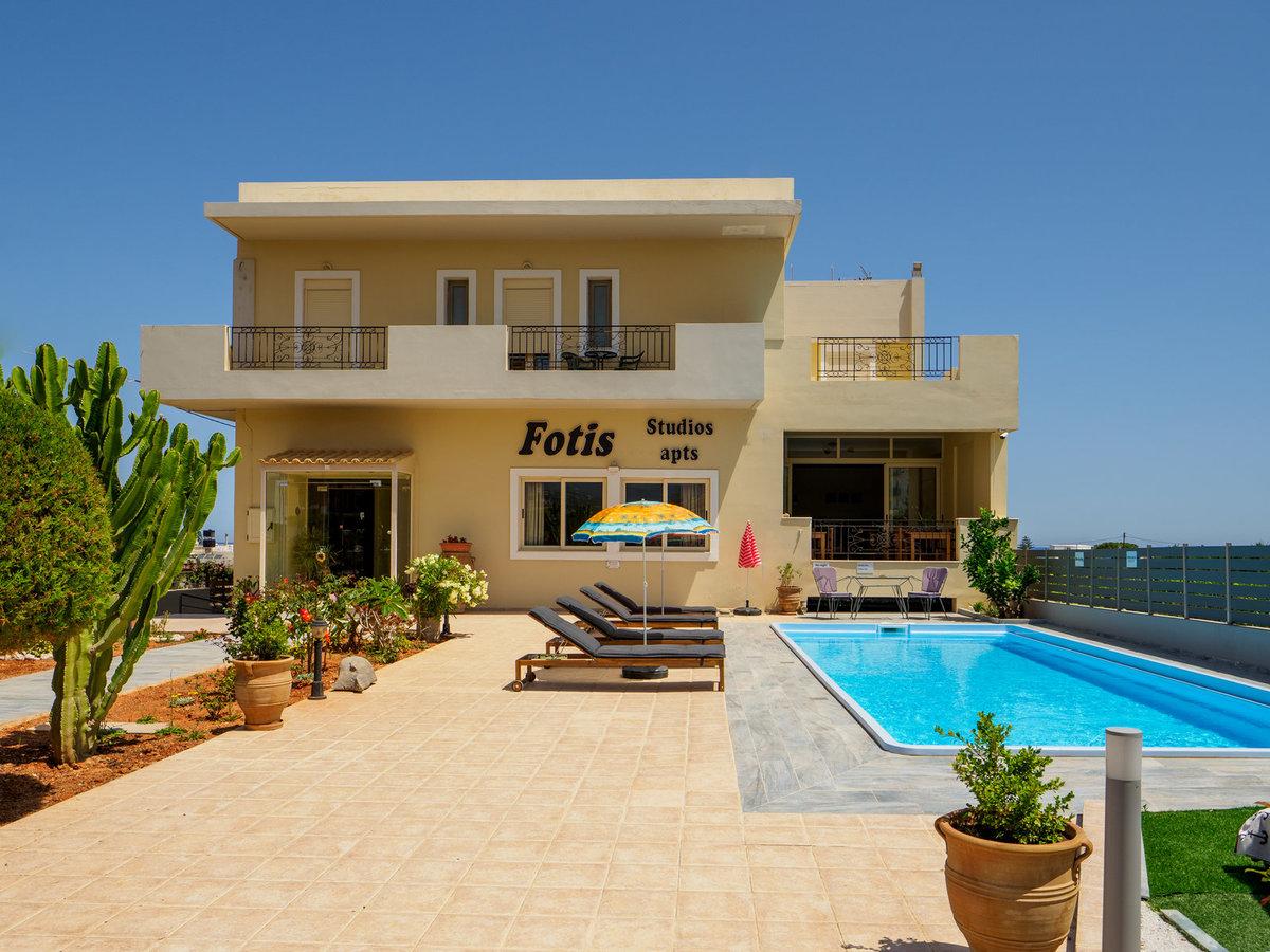 

Catania - Gournes - Fotis Studios Apartments