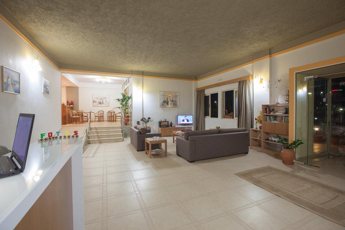 

Catania - Gournes - Fotis Studios Apartments