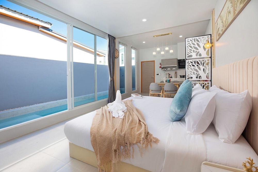 

Venezia - Rawai Beach - Best Time Pool Suites