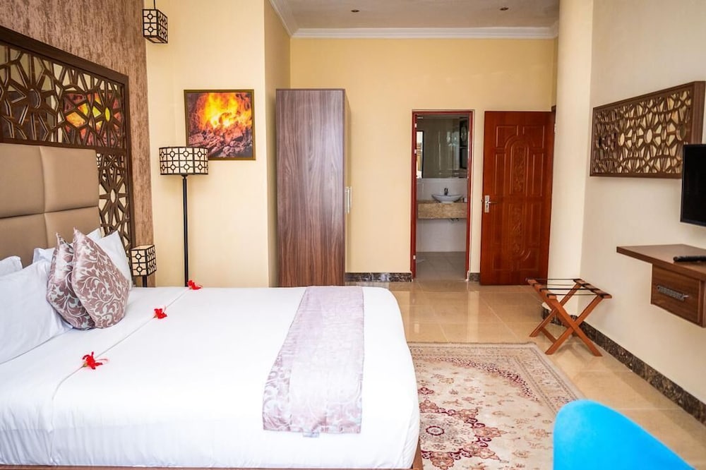 

Roma - Bububu - Golden Tulip Zanzibar Resort