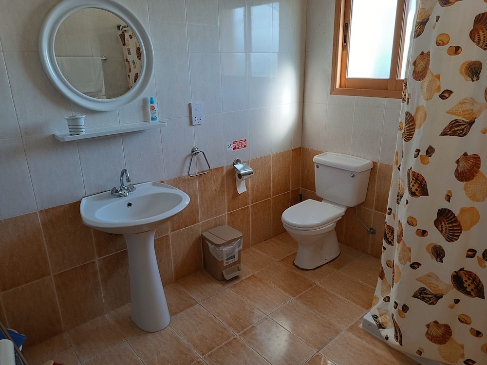 

Venezia - Pissouri - Rantzo Holiday Apartments
