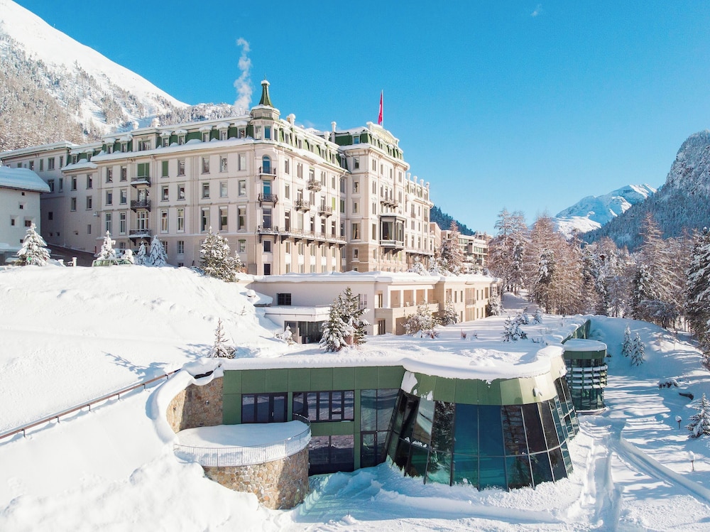 

Catania - Engadina, Montagna Svizzera - Grand Hotel Kronenhof