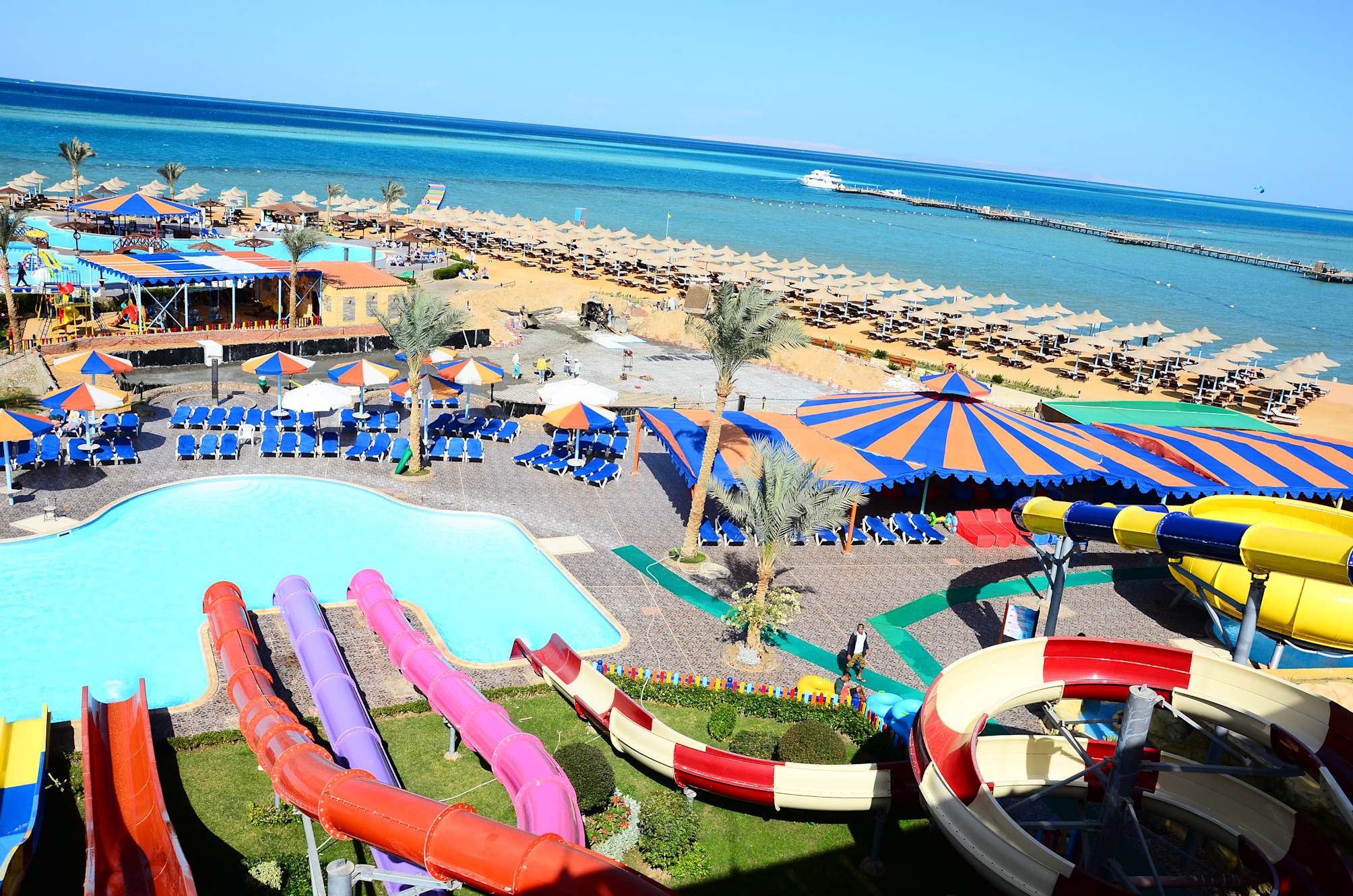 

Napoli - Hurghada - Hawaii Riviera Aqua Park Resort - Families and Couples Only