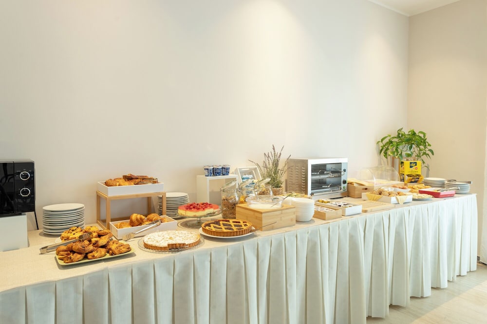 

Brindisi - Riccione - Hotel Katina