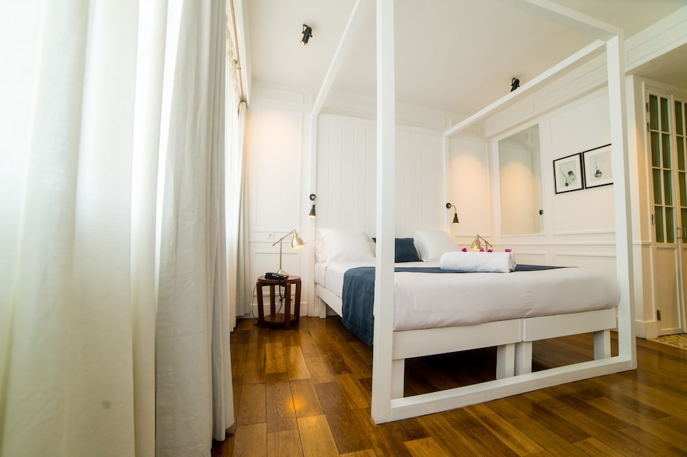 

Milano - Antananarivo - Grand Hôtel Urban