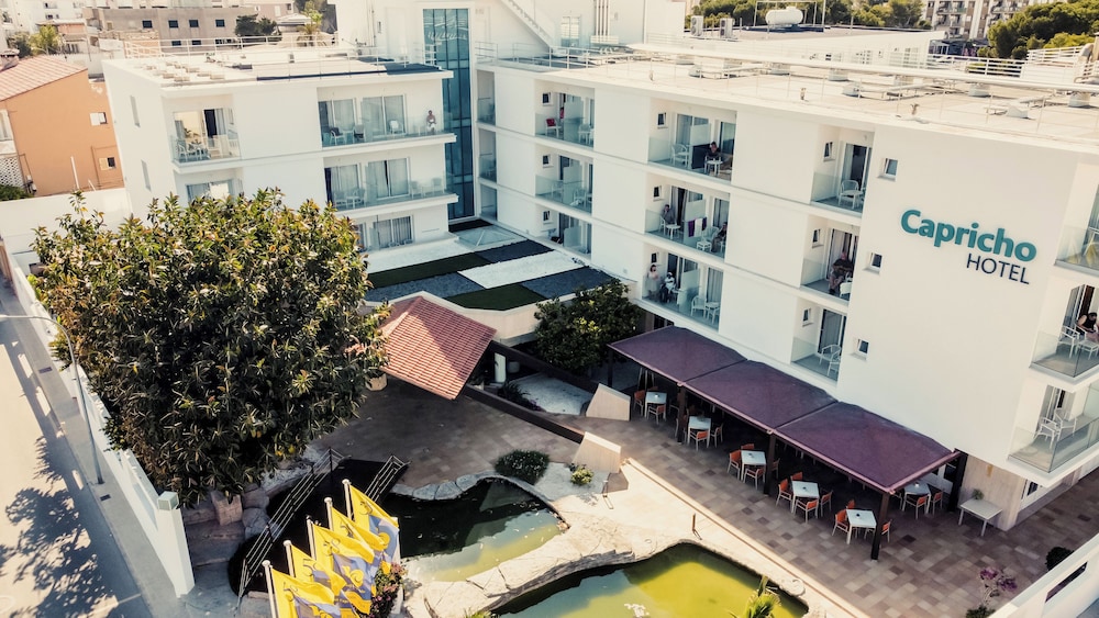 

Milano - Cala Mesquida - Hotel Capricho