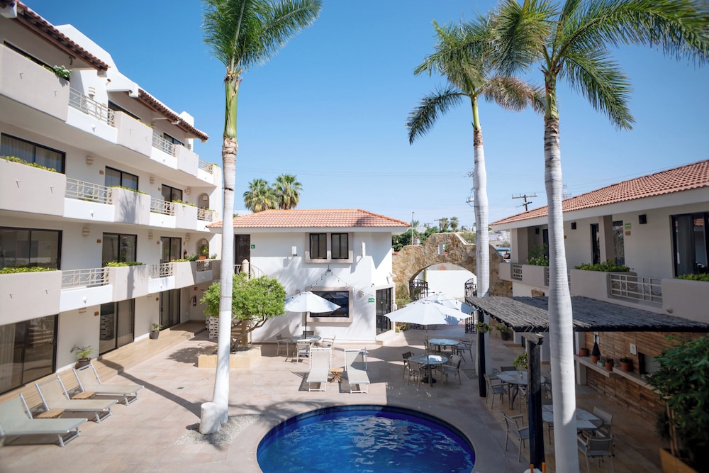 

Milano - Cabo San Lucas - Hotel Santa Fe Los Cabos by Villa Group