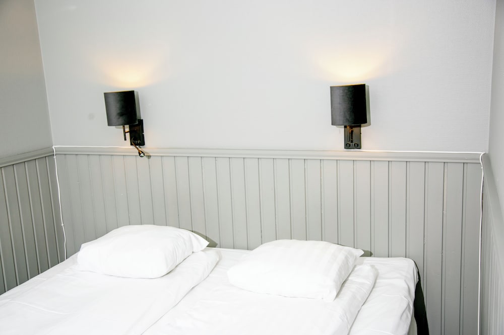 

Genova - Solna - Hotel Expo Stockholm