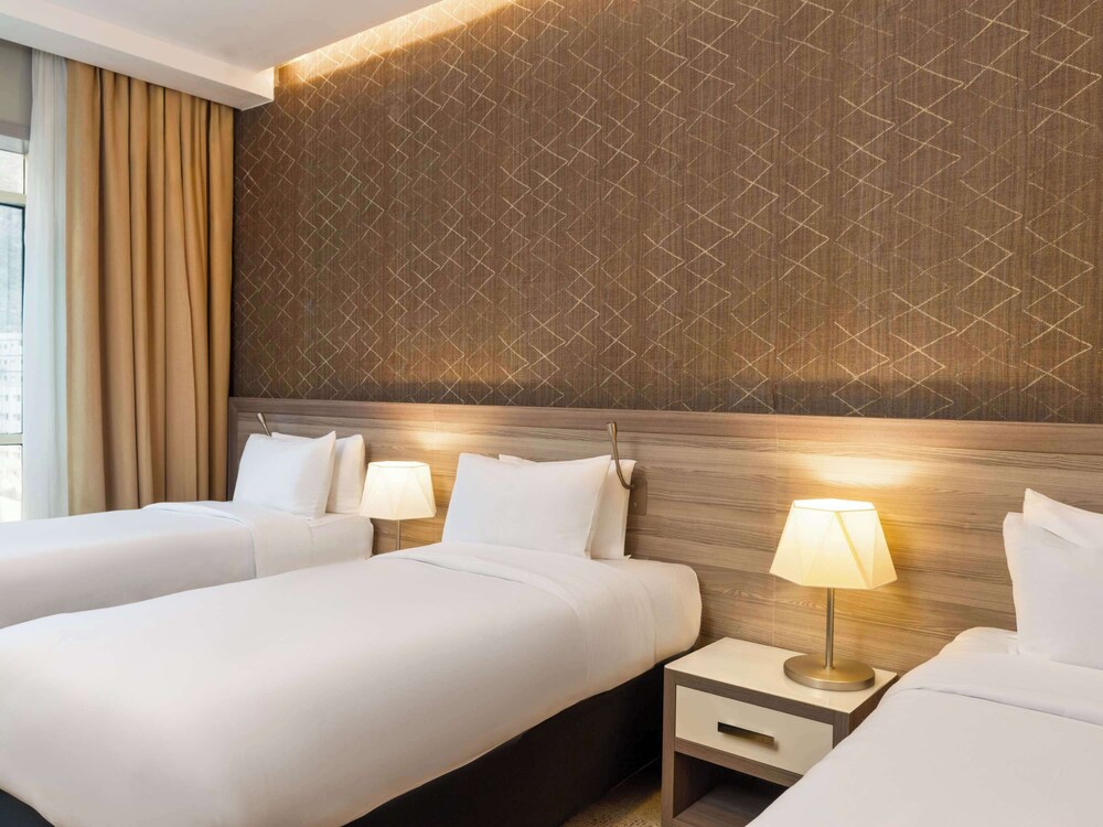

Napoli - La Mecca - Mercure Makkah Aziziah