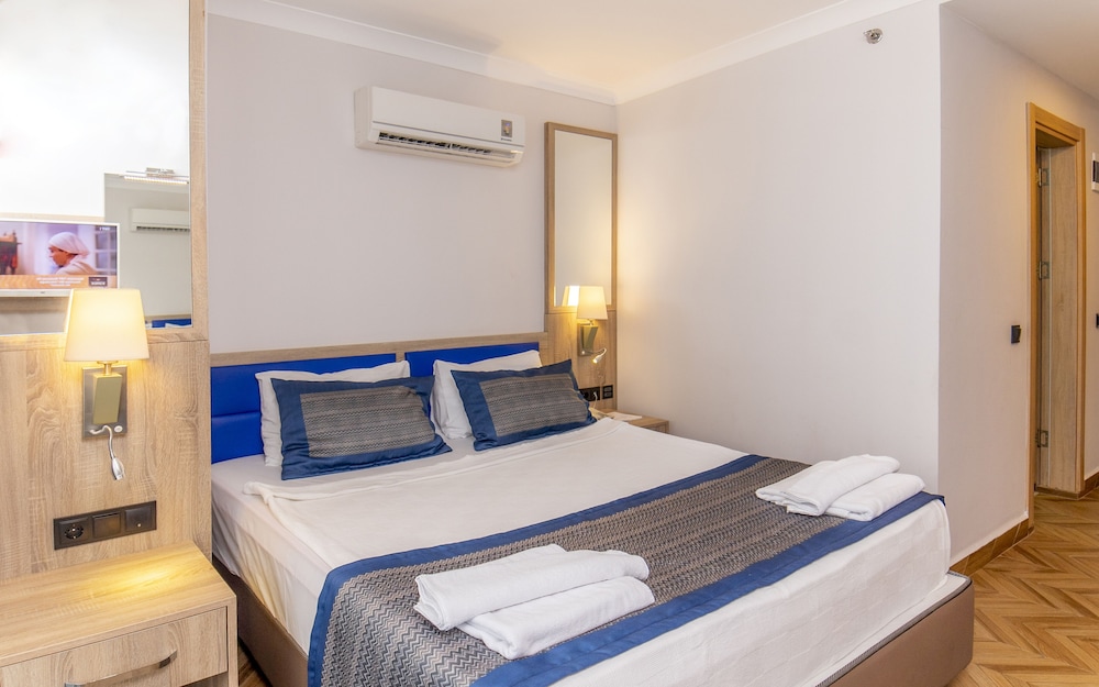 

Bologna - Mahmutlar - Relax Beach Hotel