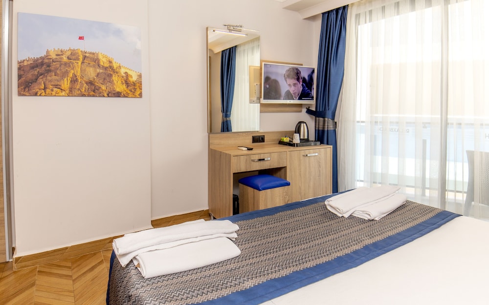 

Milano - Mahmutlar - Relax Beach Hotel