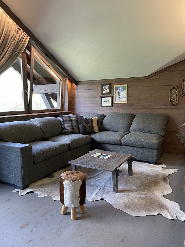 

Bari - Courmayeur - Residence Cour Maison