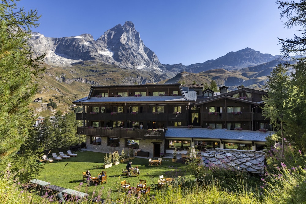 

Milano - Cervinia - Hotel Hermitage Relais & Châteaux