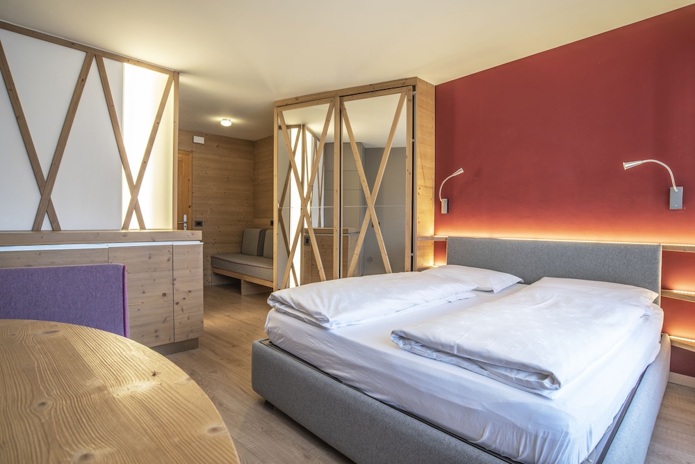 

Bologna - Val di Fiemme, Montagna Italia - Hotel Resort Veronza