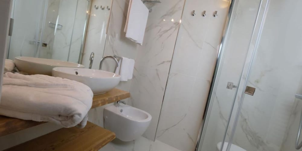 

Bari - Cavalese - Hotel Resort Veronza