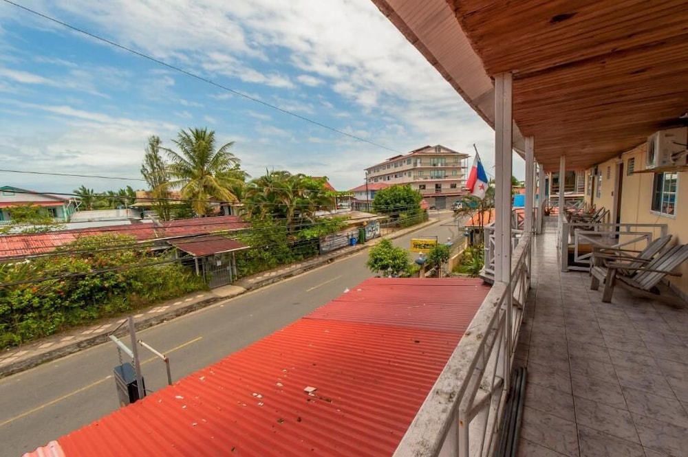 

Roma - Bocas del Toro - Hotel Posada Los Delfines