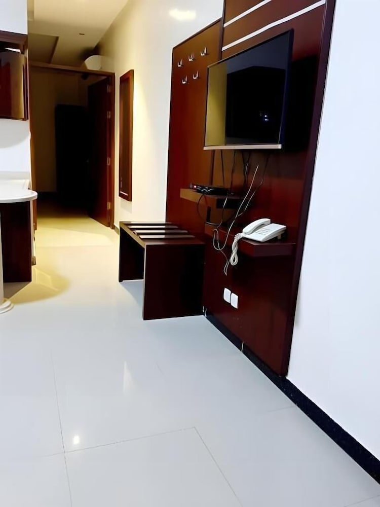 

Roma - Riad - Ahlin Suites 3