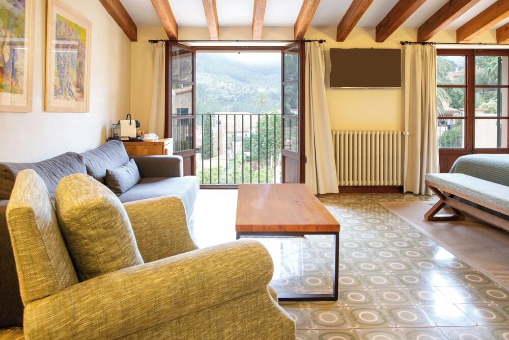 

Reggio Calabria - Sóller - Hotel y Apartamentos DES PUIG