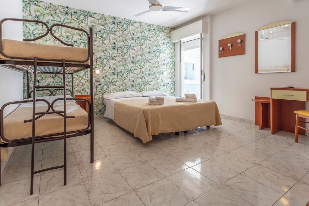 

Roma - Gabicce Mare - Hotel Clipper