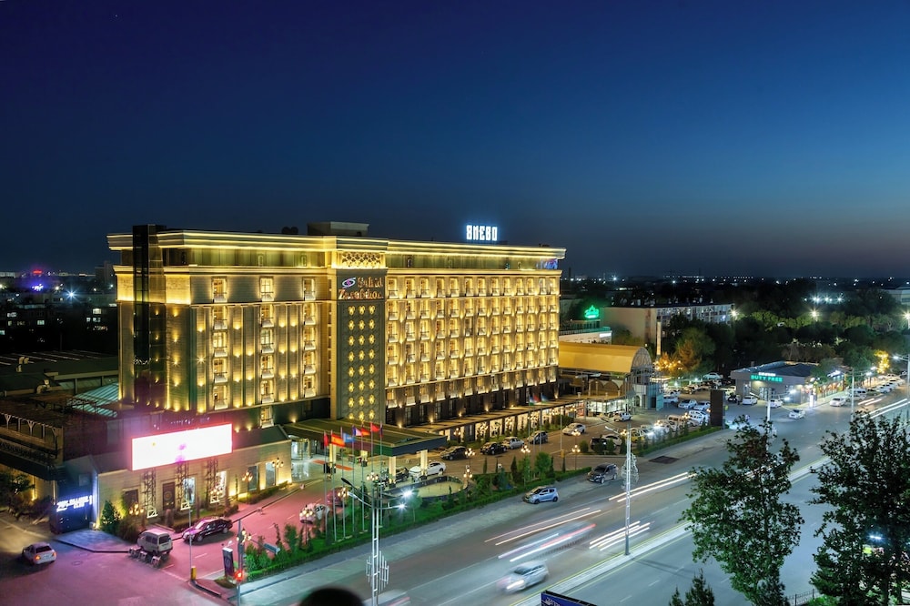 

Milano - Buxoro - Sahid Zarafshon Hotel