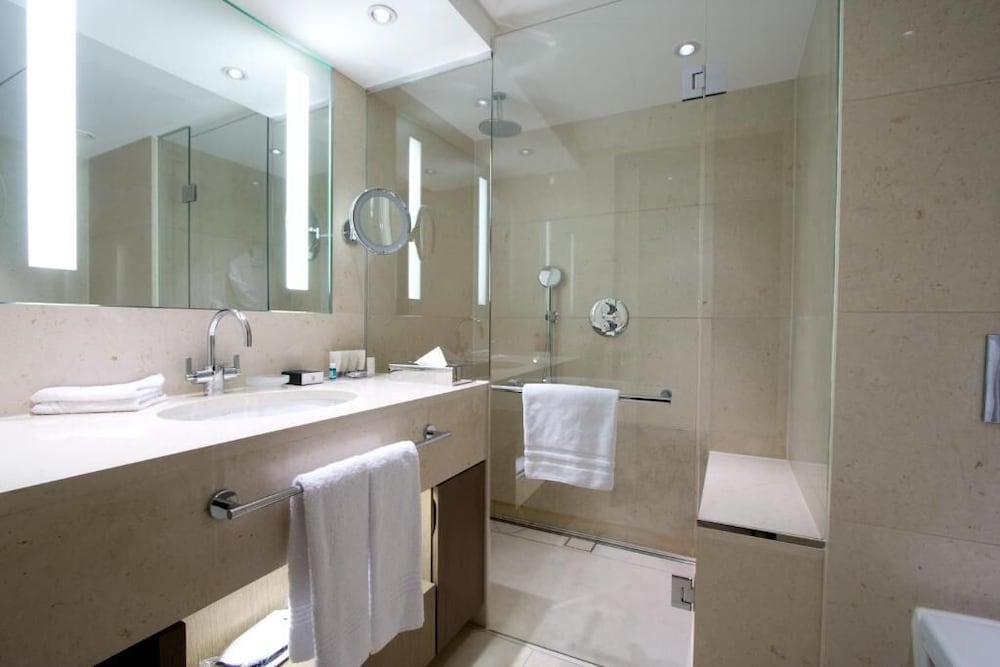 

Palermo - Bucarest - Grand Hotel Bucharest
