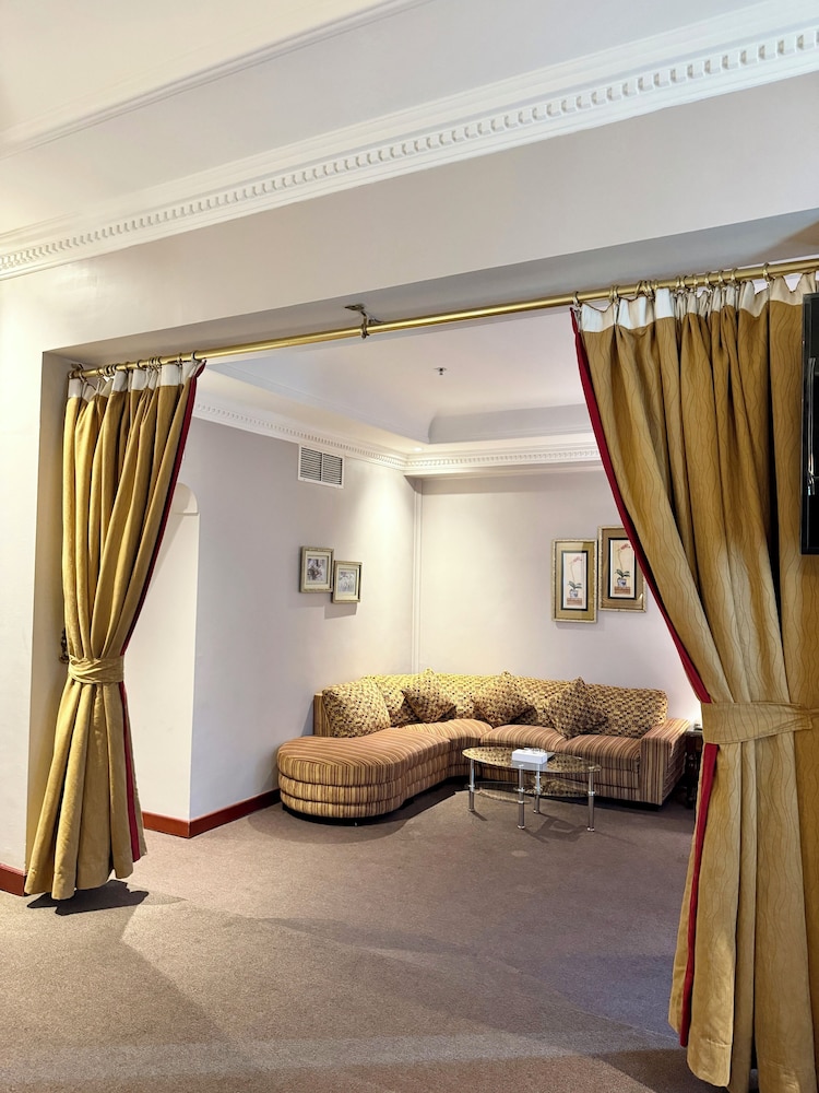 

Roma - Manama - Panorama Hotel