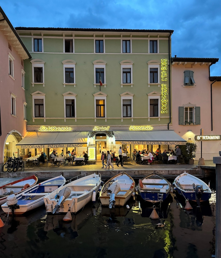 

Milano - Limone sul Garda - Lake Hotel Benaco