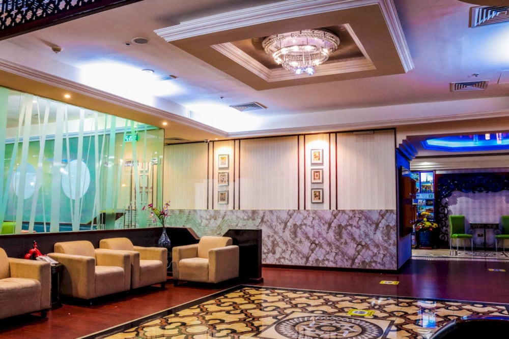 

Napoli - Dubai - Phoenix Hotel Dubai